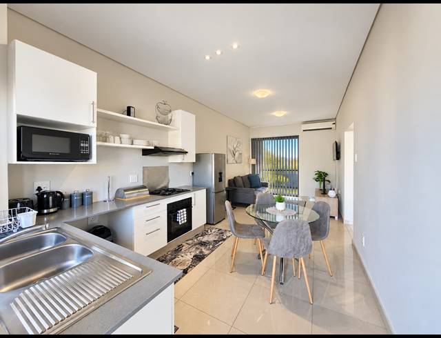 2 BEDROOM APARTMENT TO LET IN BALLITO CENTRAL